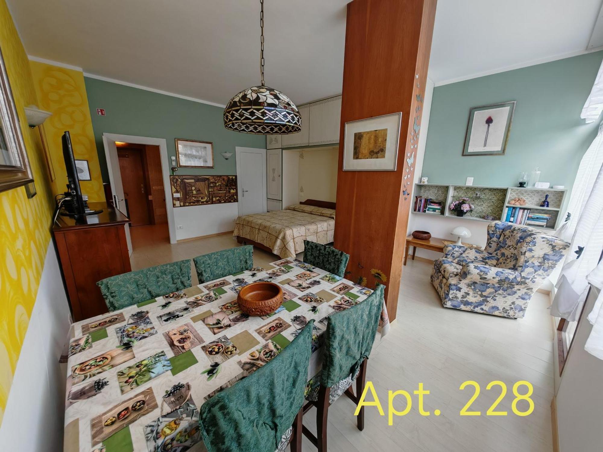 Garda Apartments In Euroresidence 外观 照片